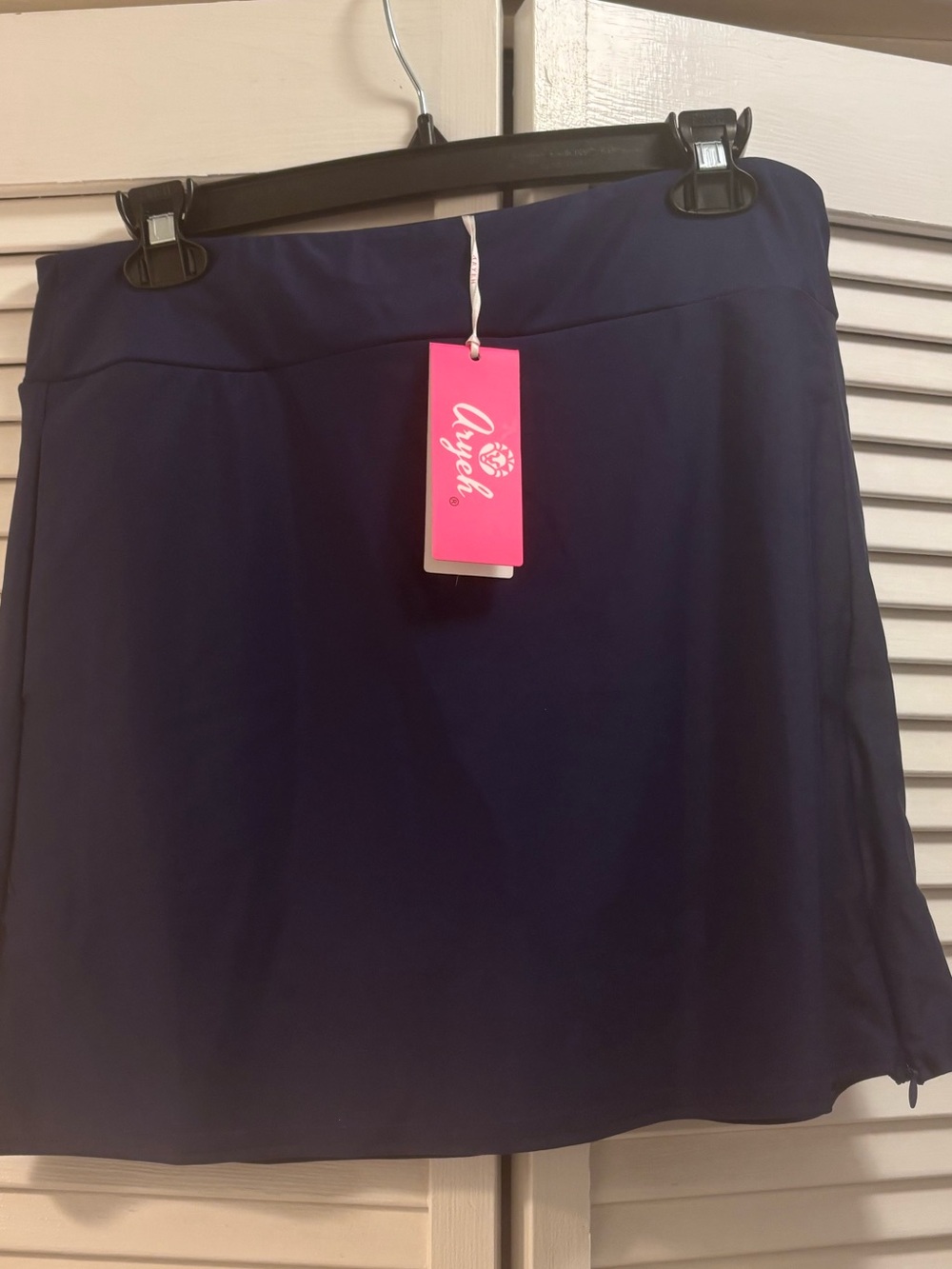 Aryeh Navy GOLF Skort with Smooth Waistband NWT Medium